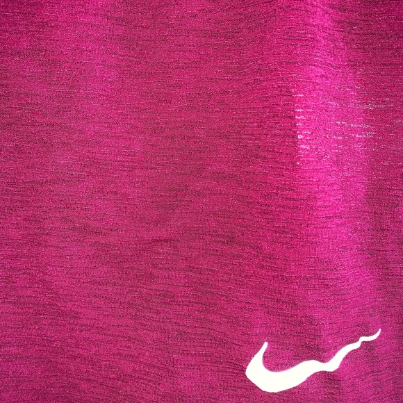 Nike Cap Sleeve Workout T-shirt - Picture 3 of 4